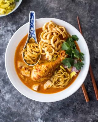  Khao Soi: Món mì ga đặc biệt thơm nức mũi kết hợp vị cay ngọt đầy hấp dẫn từ Chiang Mai!